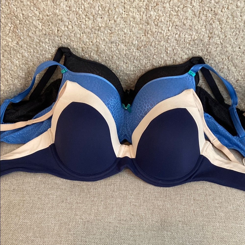 Women’s 36D Bras- set of 3. Two Chantelle Bras and One Soma Bra